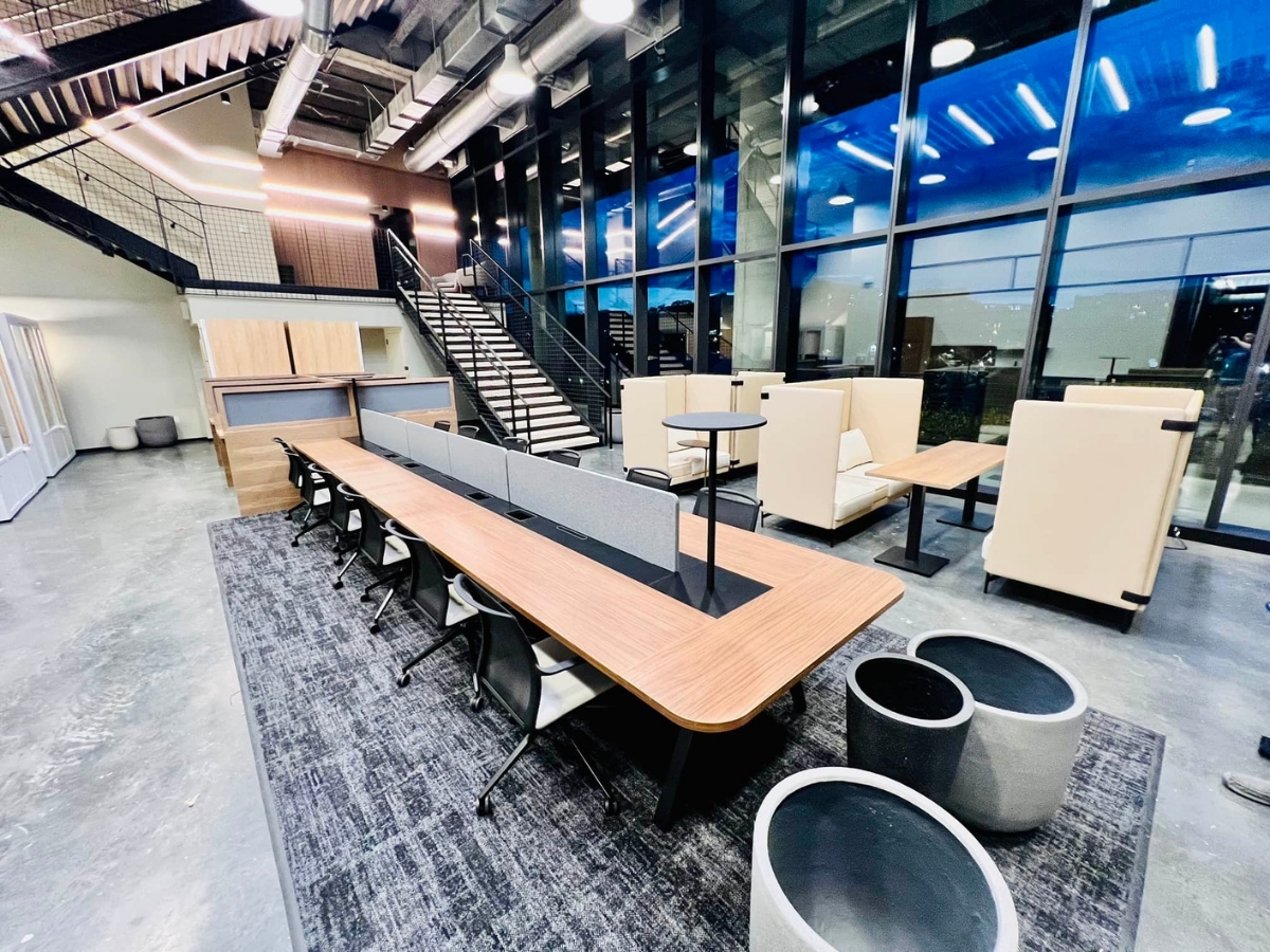 ff&e logistics image