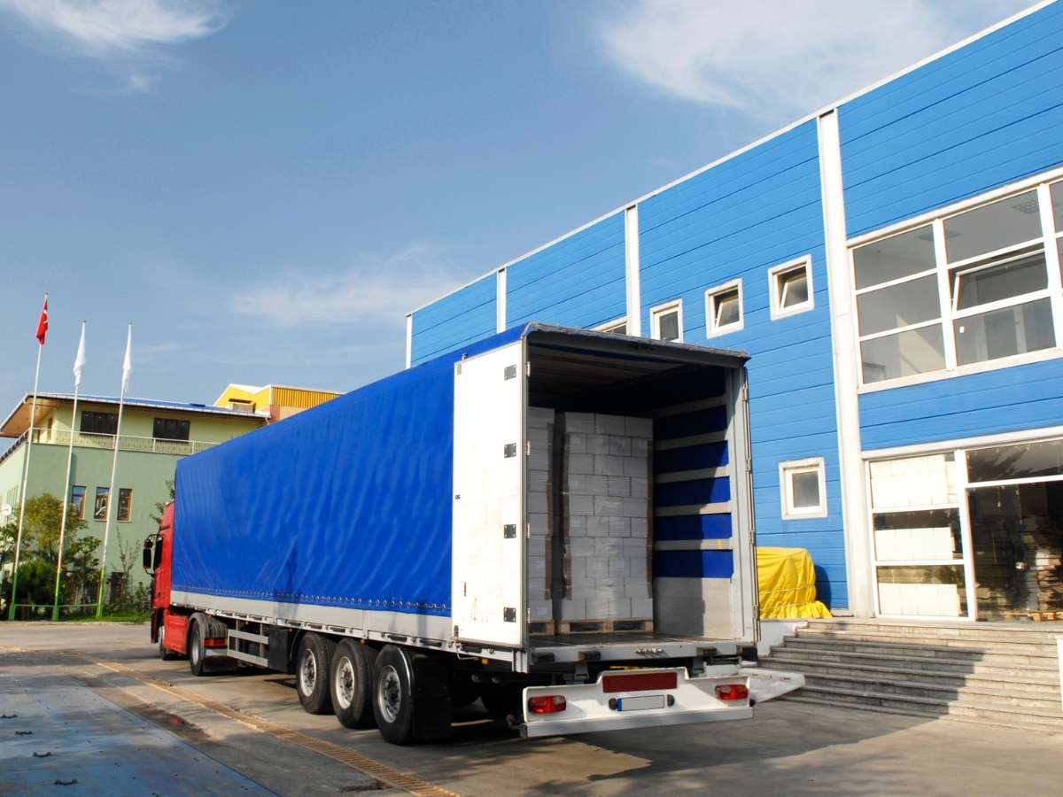 trucking equipment image