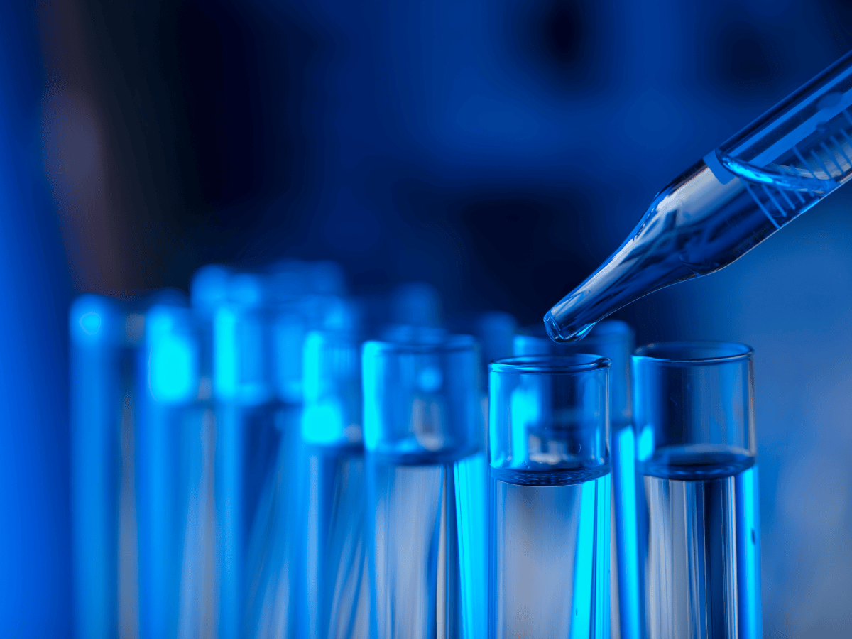 chemicals refining image