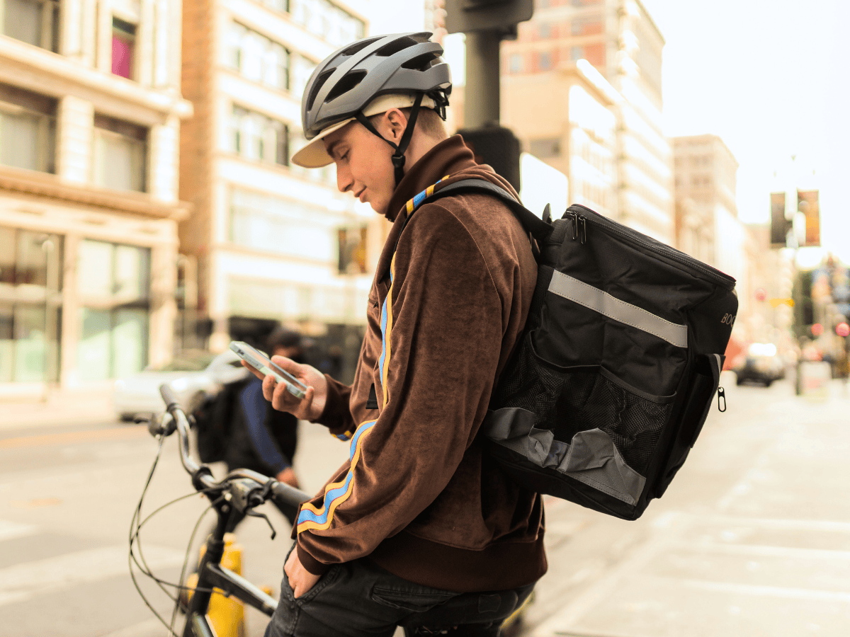 delivery tablet image(1) delivery tablet image