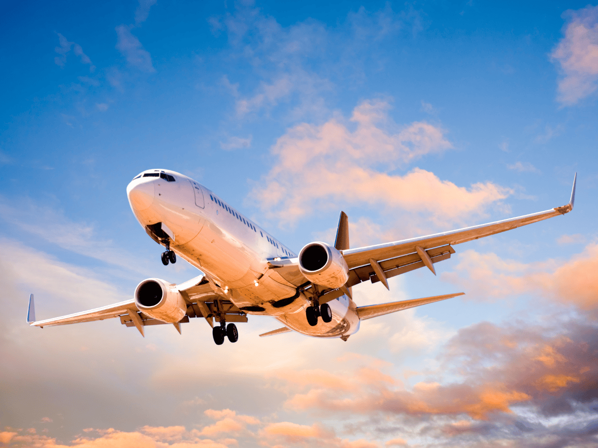 first air charter image(1) first air charter image